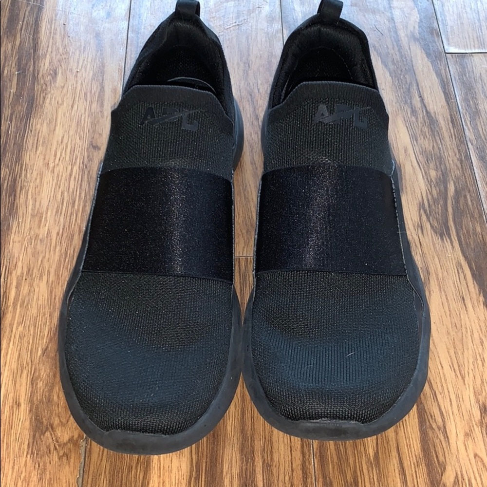 Reserved!!Lululemon APL Techloom Bliss